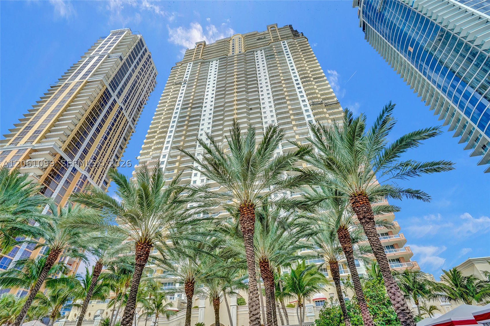 17875 Collins Ave #3201, Sunny Isles Beach FL 33160