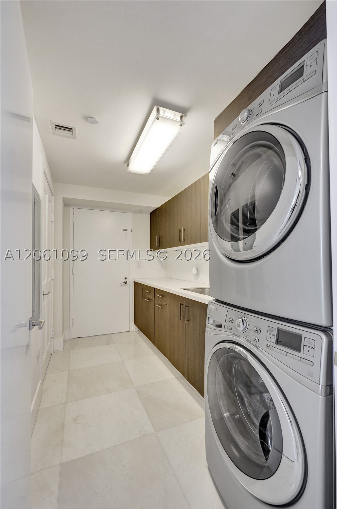 17875 Collins Ave #3201, Sunny Isles Beach FL 33160