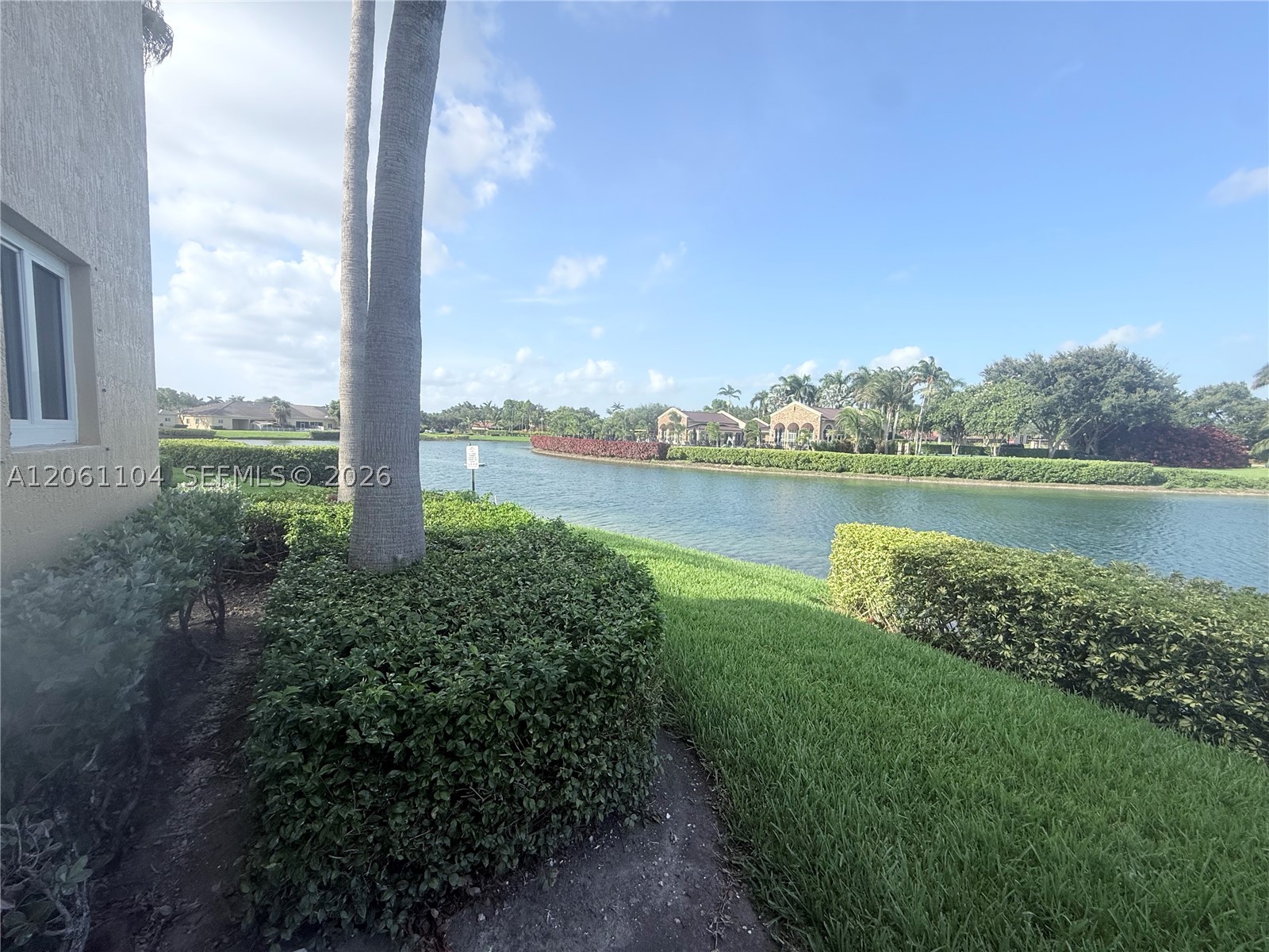995 NE 34th Ave #101, Homestead FL 33033