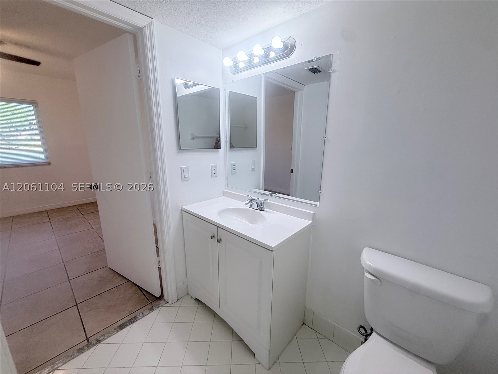 995 NE 34th Ave #101, Homestead FL 33033