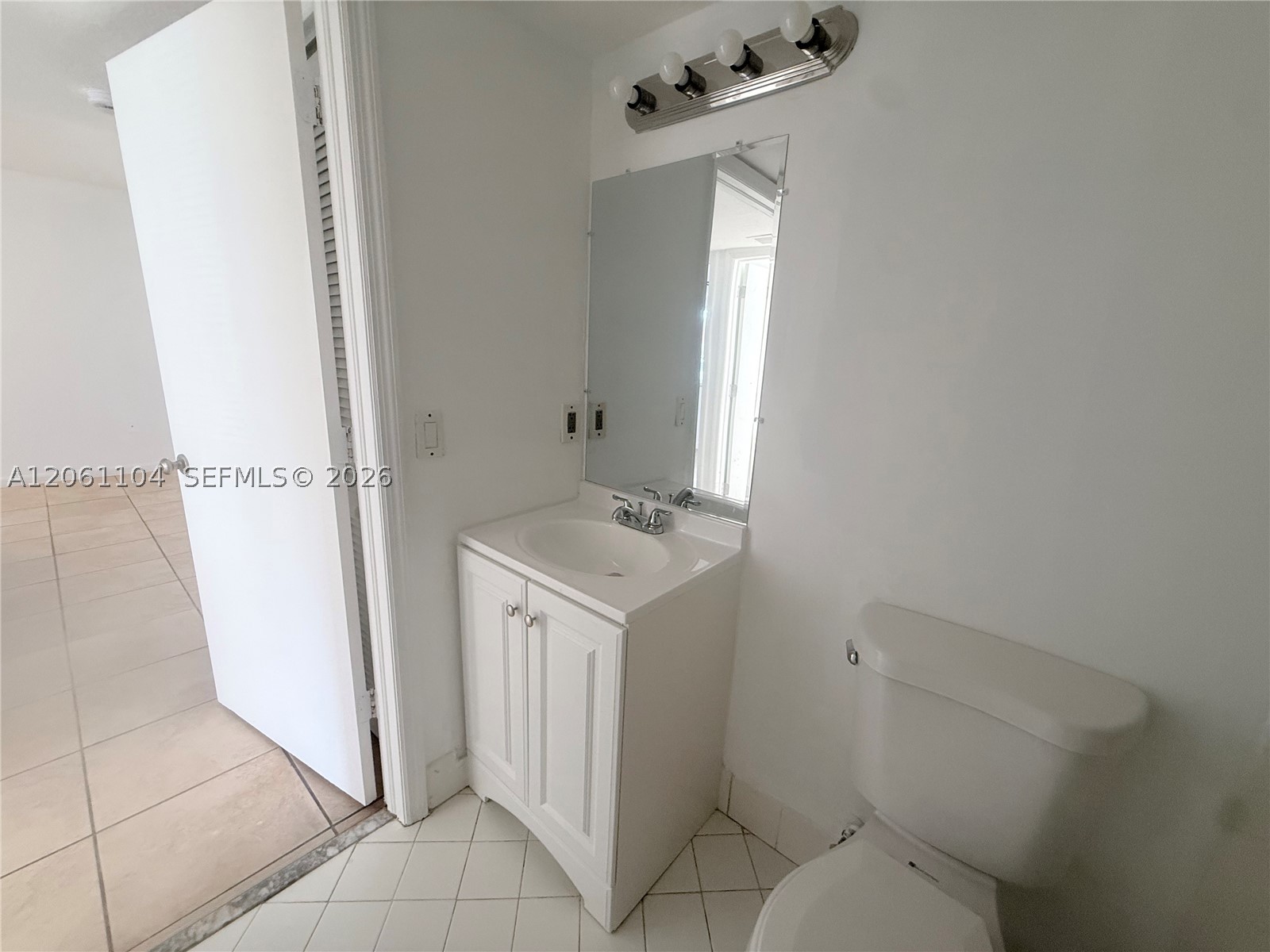 995 NE 34th Ave #101, Homestead FL 33033