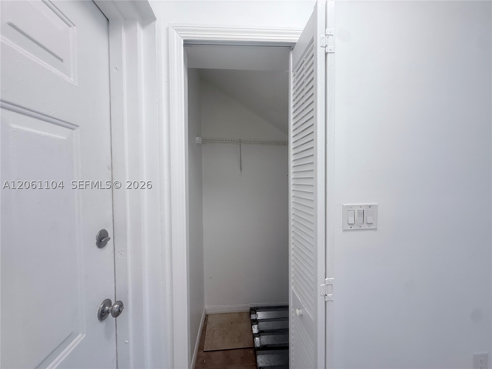 995 NE 34th Ave #101, Homestead FL 33033