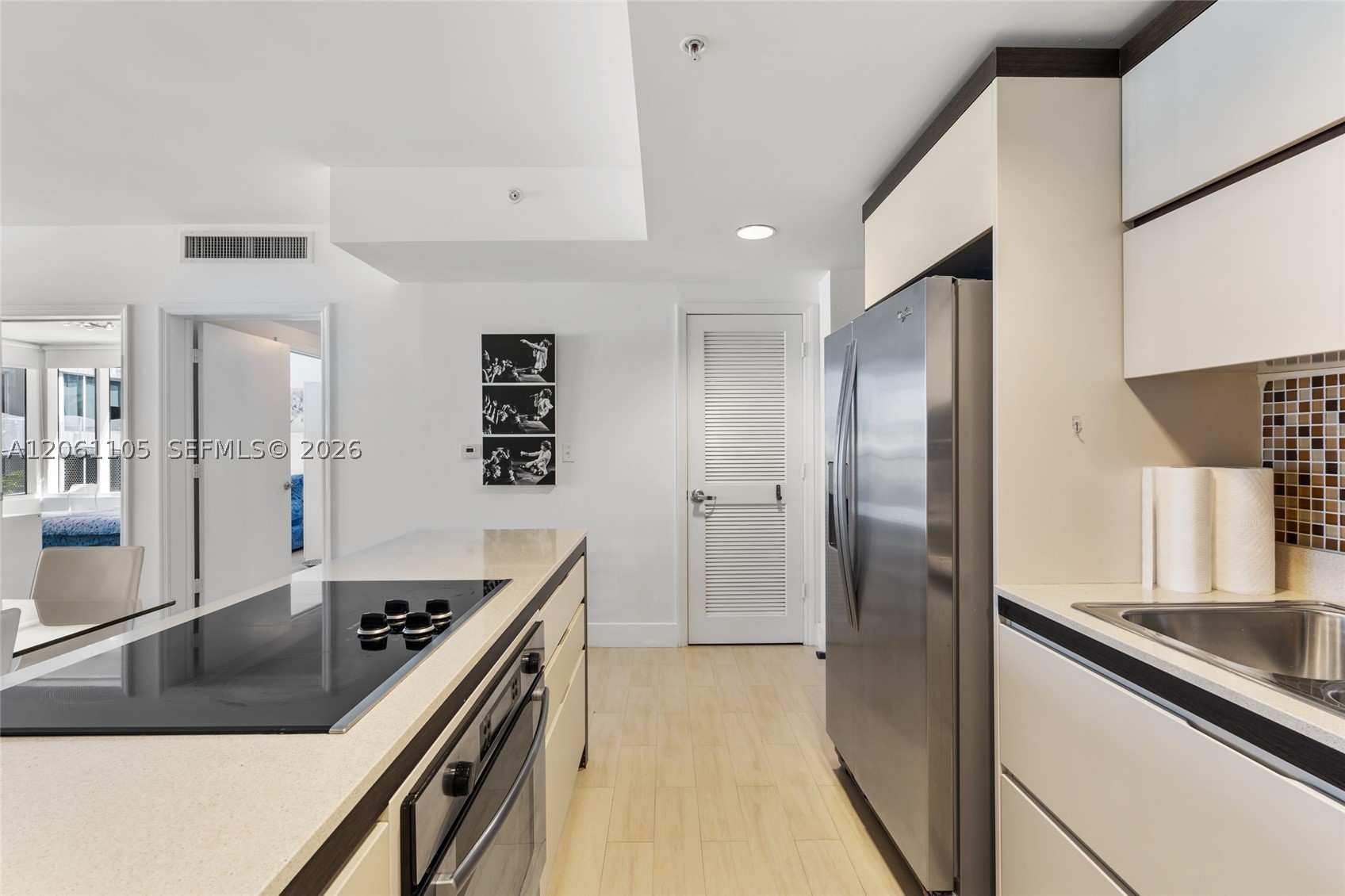 2155 Washington #401, Miami Beach FL 33139