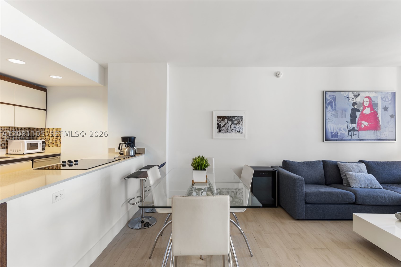 2155 Washington #401, Miami Beach FL 33139