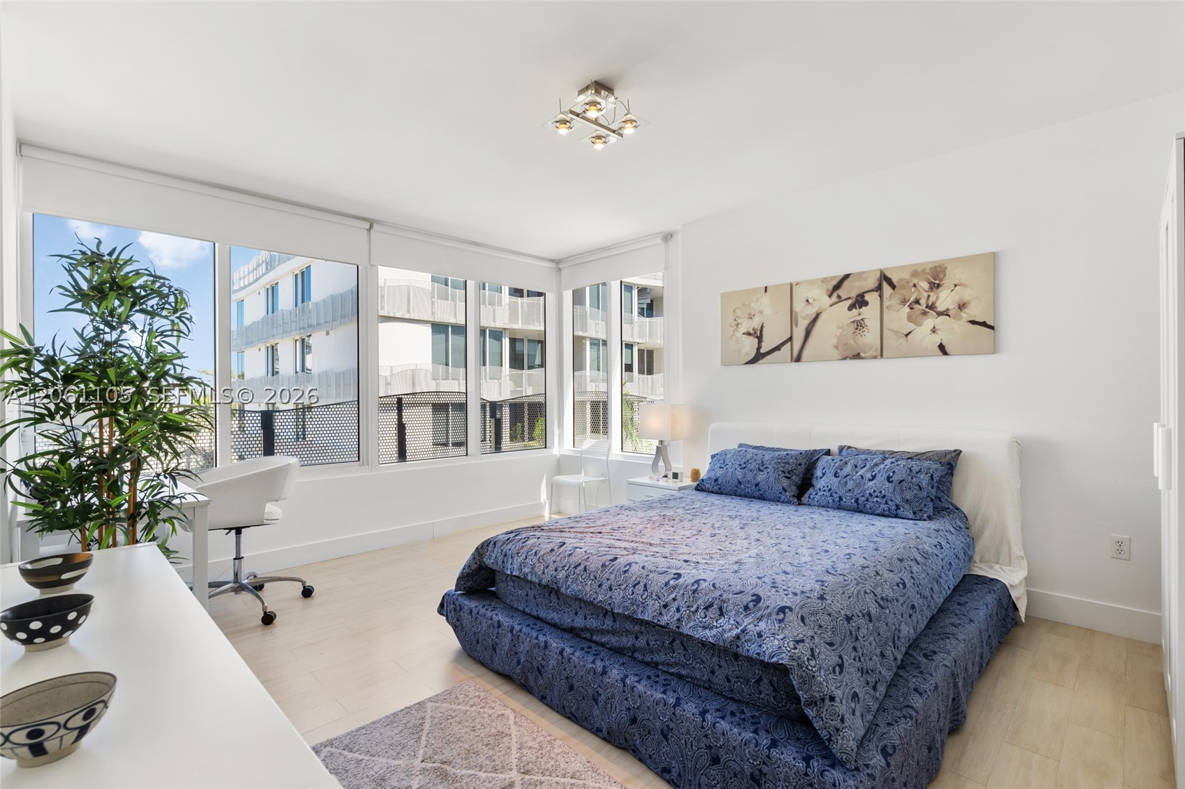 2155 Washington #401, Miami Beach FL 33139