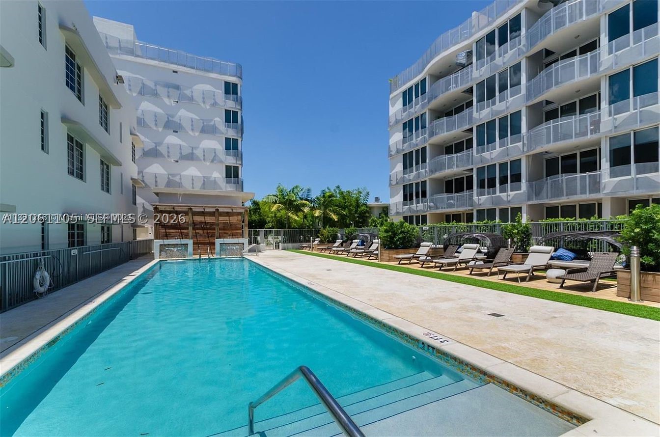 2155 Washington #401, Miami Beach FL 33139