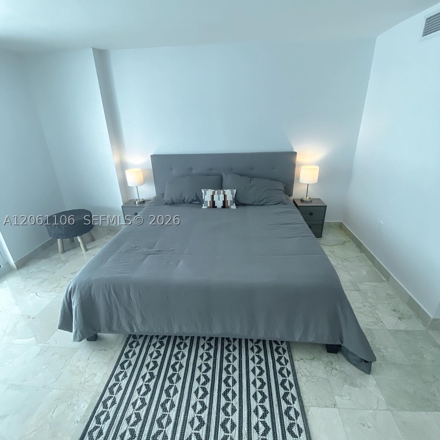 2101 Brickell Ave #2809, Miami FL 33129