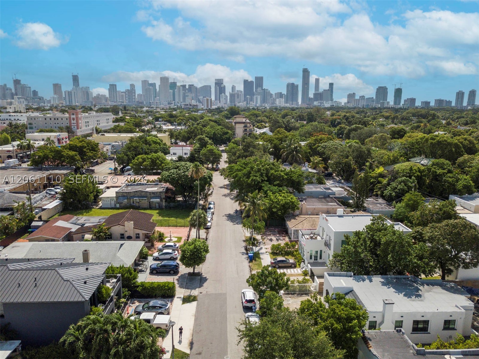 1644 SW 9th St, Miami FL 33135
