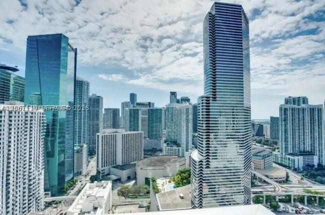151 SE 1st St #3111, Miami FL 33131