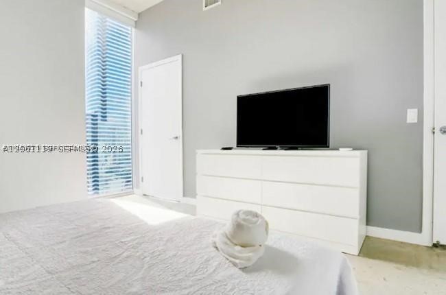 151 SE 1st St #3111, Miami FL 33131