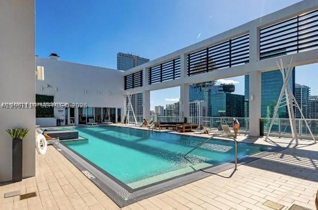 151 SE 1st St #3111, Miami FL 33131