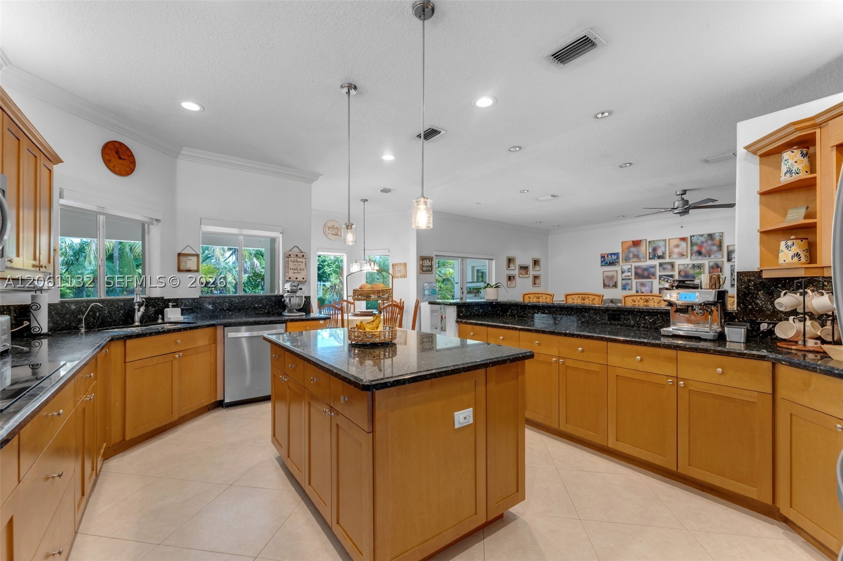 9735 SW 64th St, Miami FL 33173