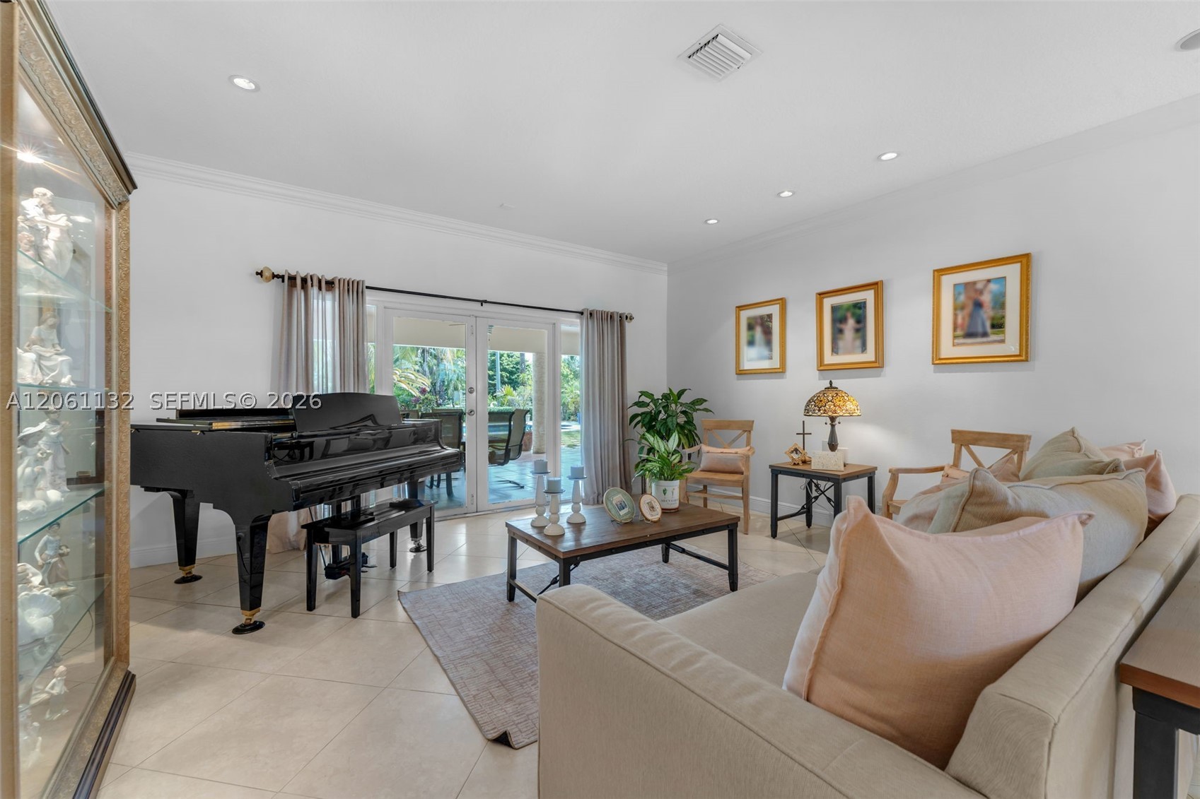 9735 SW 64th St, Miami FL 33173