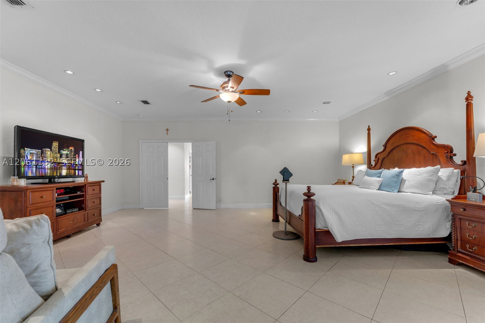 9735 SW 64th St, Miami FL 33173