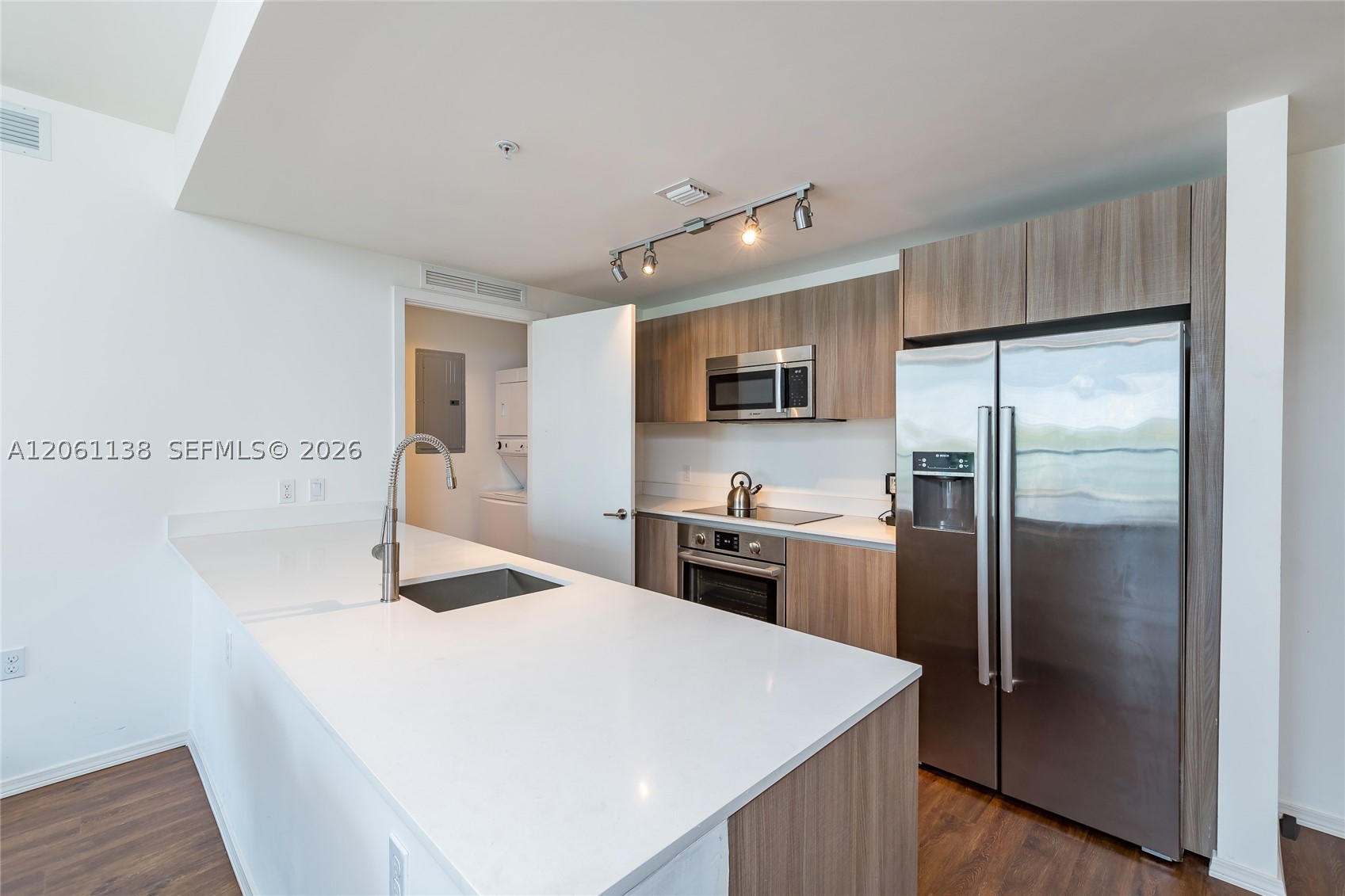 201 SW 17th Rd #509, Miami FL 33129