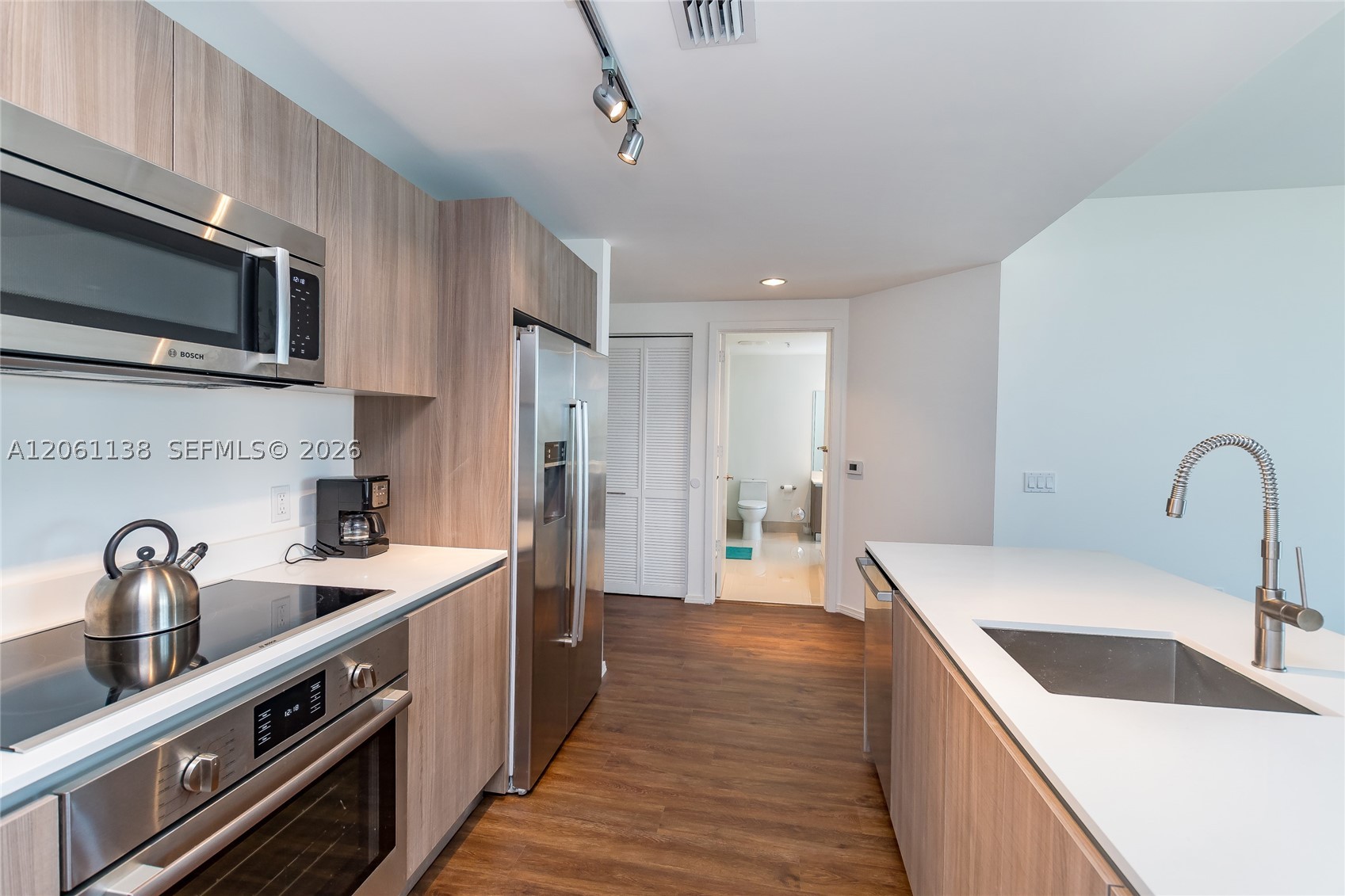 201 SW 17th Rd #509, Miami FL 33129