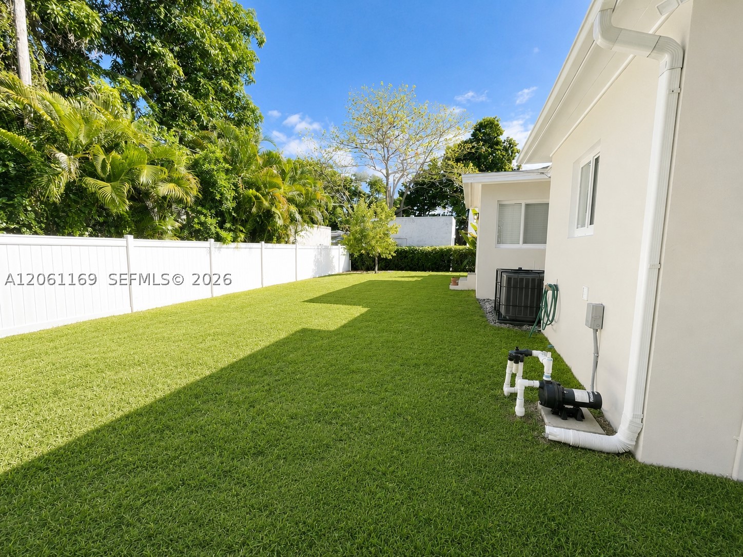 61 NW 47 ST, Miami FL 33127
