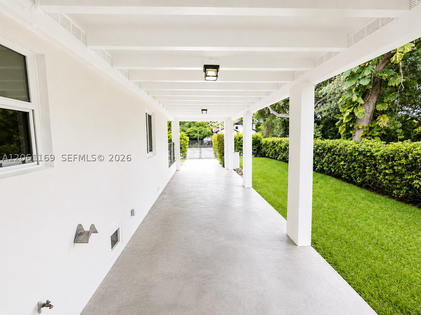 61 NW 47 ST, Miami FL 33127