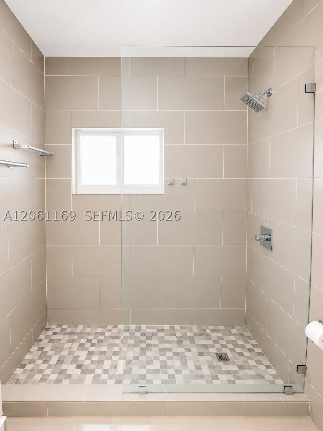 61 NW 47 ST, Miami FL 33127