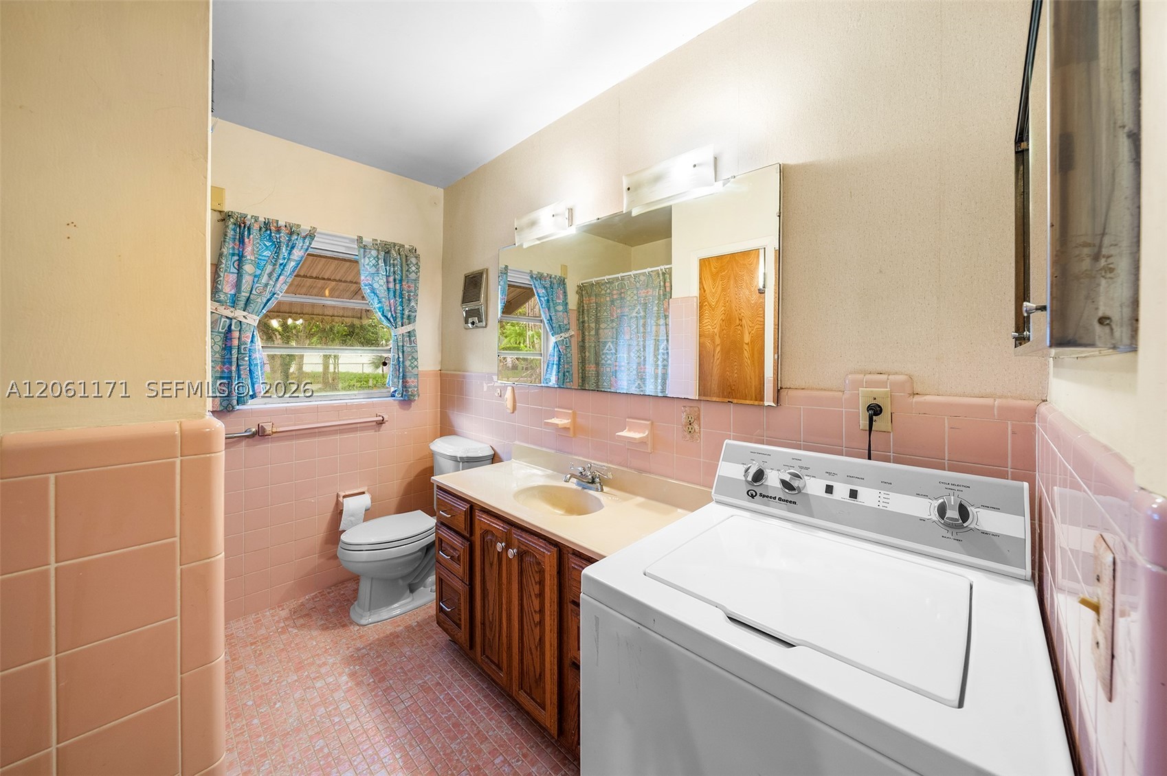 6801 SW 82nd Ave, Miami FL 33143