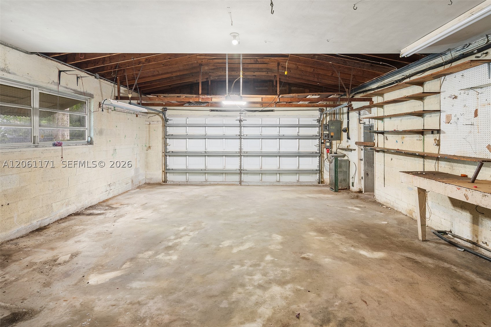 6801 SW 82nd Ave, Miami FL 33143