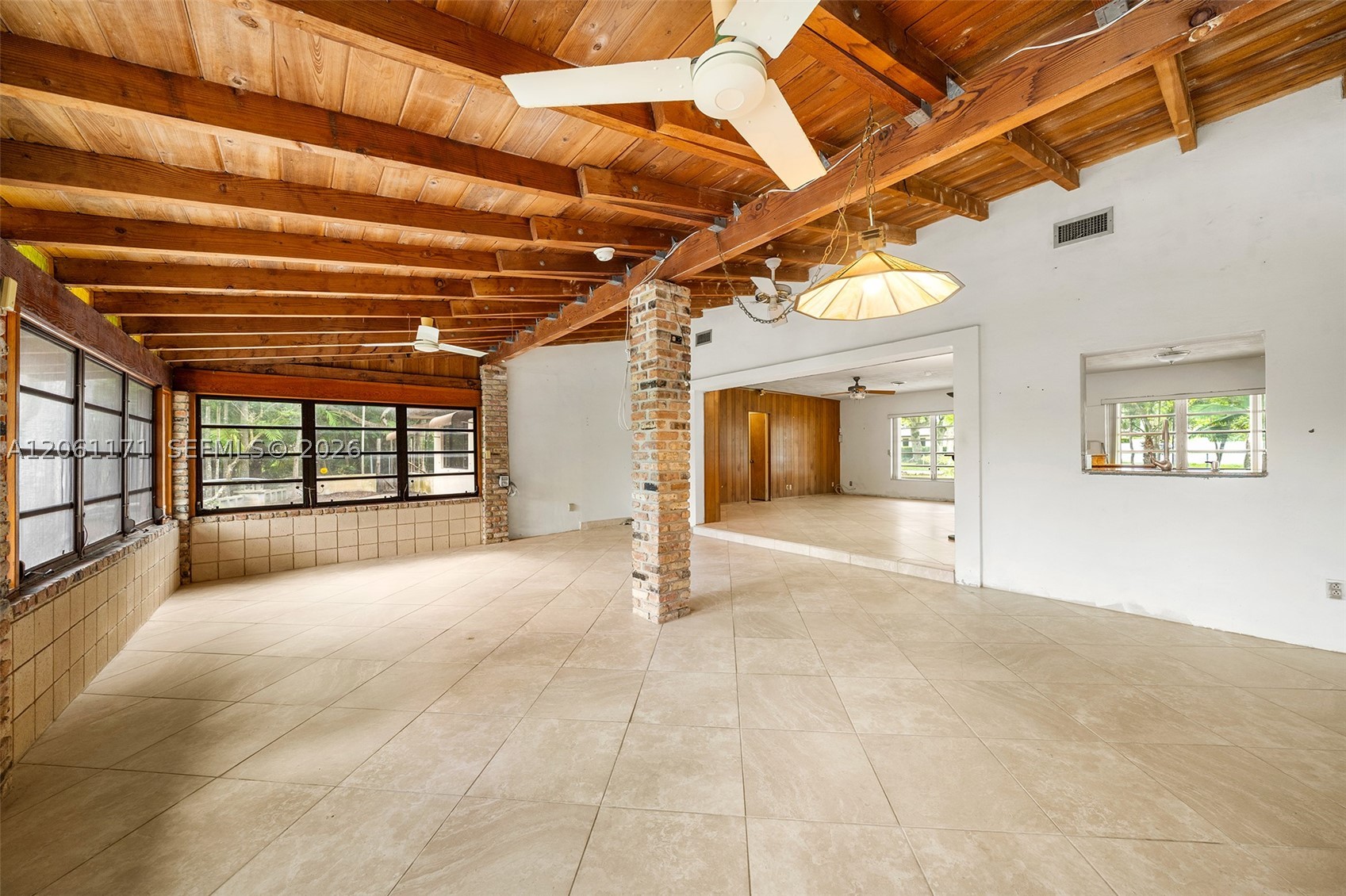 6801 SW 82nd Ave, Miami FL 33143