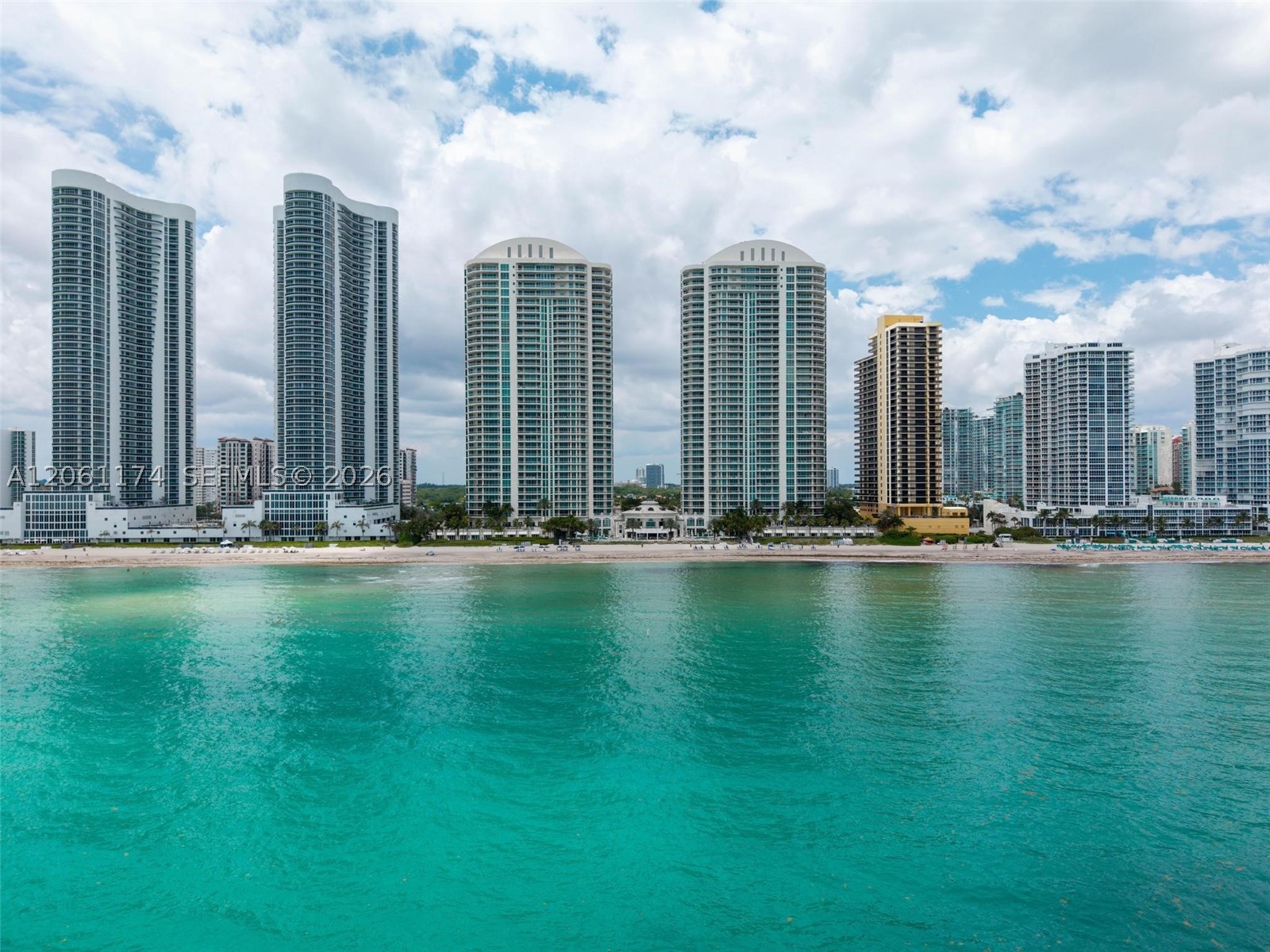 16051 Collins Ave #3404, Sunny Isles Beach FL 33160