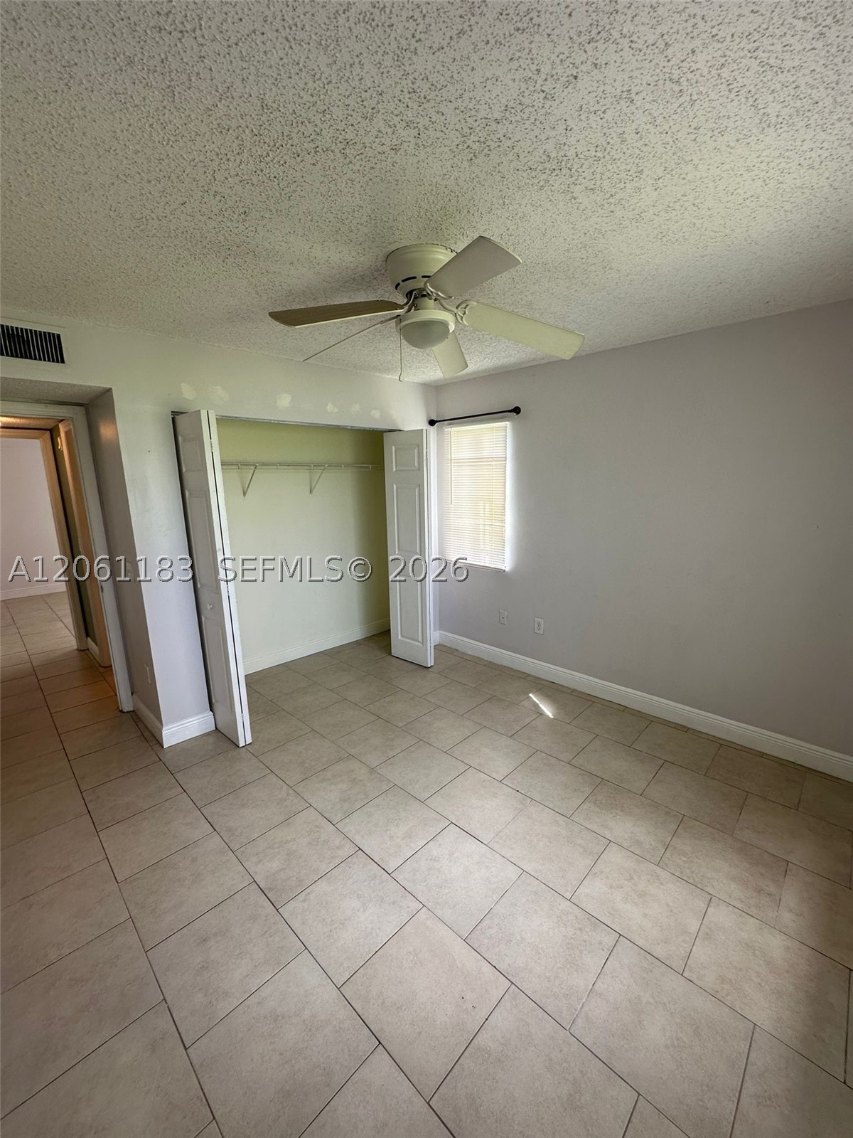 5005 Wiles Rd #102, Coconut Creek FL 33073