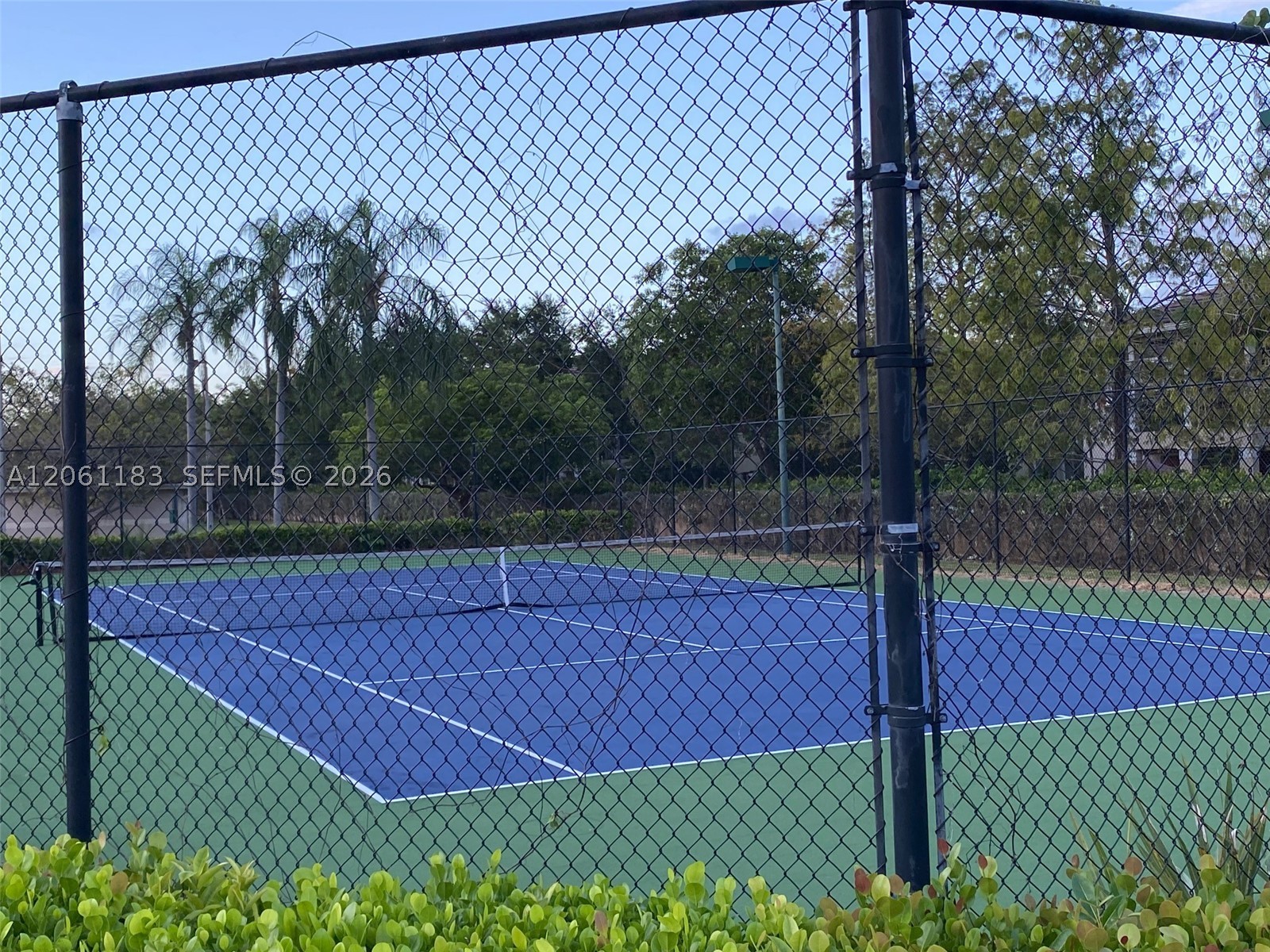 5005 Wiles Rd #102, Coconut Creek FL 33073