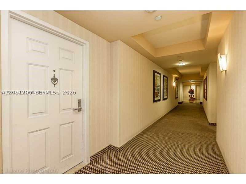 19501 W Country Club Dr #2205, Aventura FL 33180