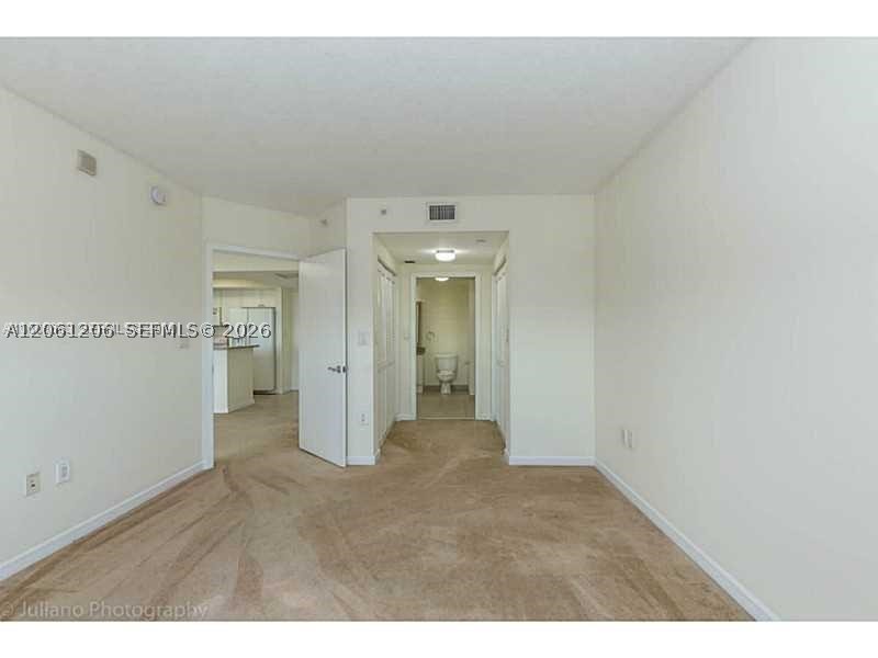 19501 W Country Club Dr #2205, Aventura FL 33180
