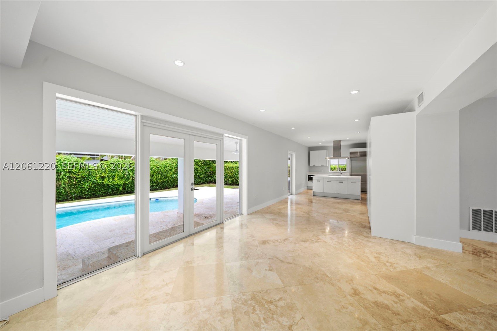 5510 Orduna Dr, Coral Gables FL 33146