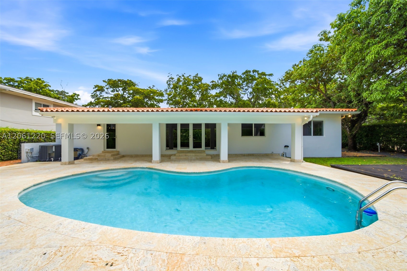 5510 Orduna Dr, Coral Gables FL 33146