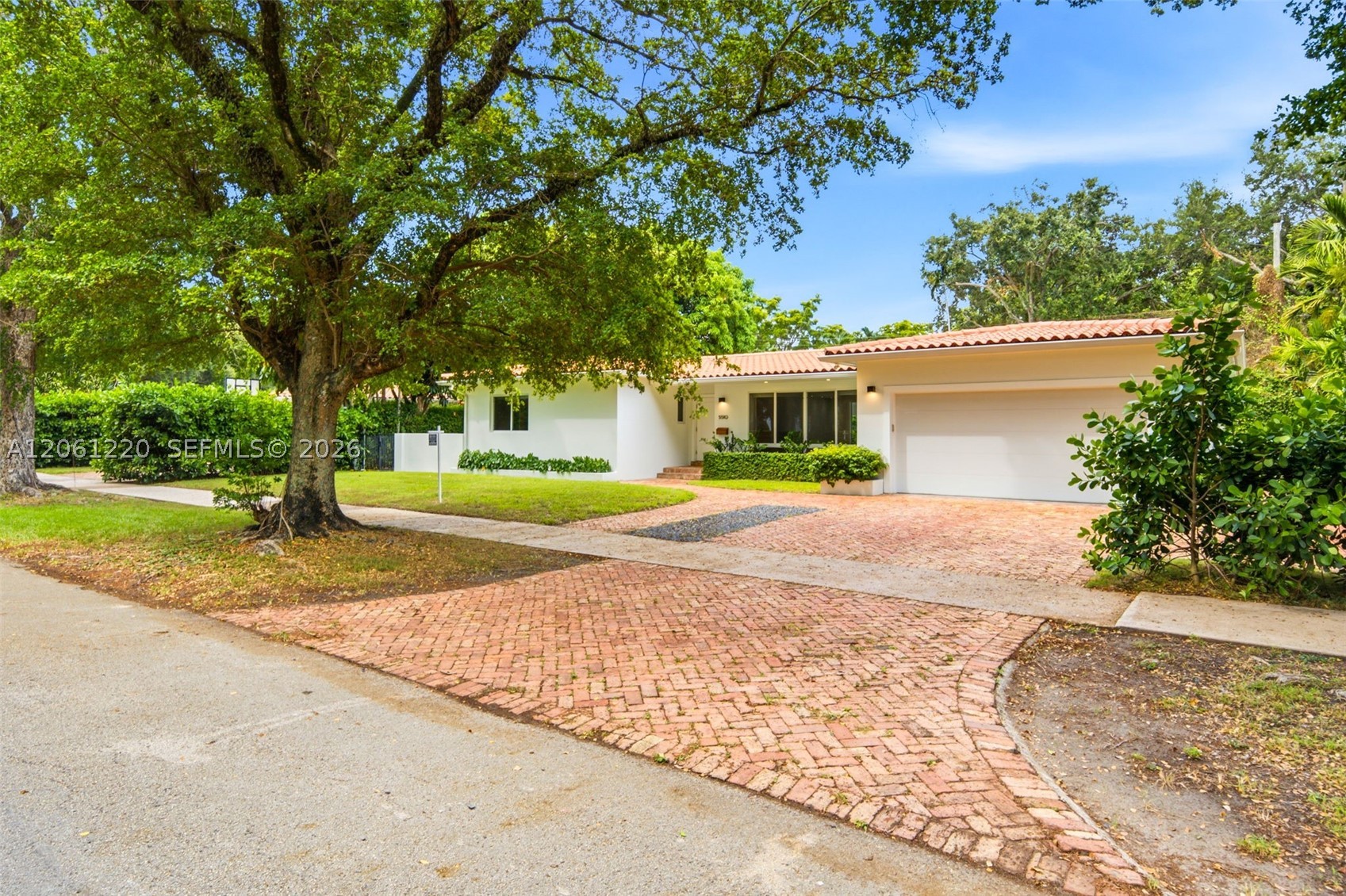 5510 Orduna Dr, Coral Gables FL 33146