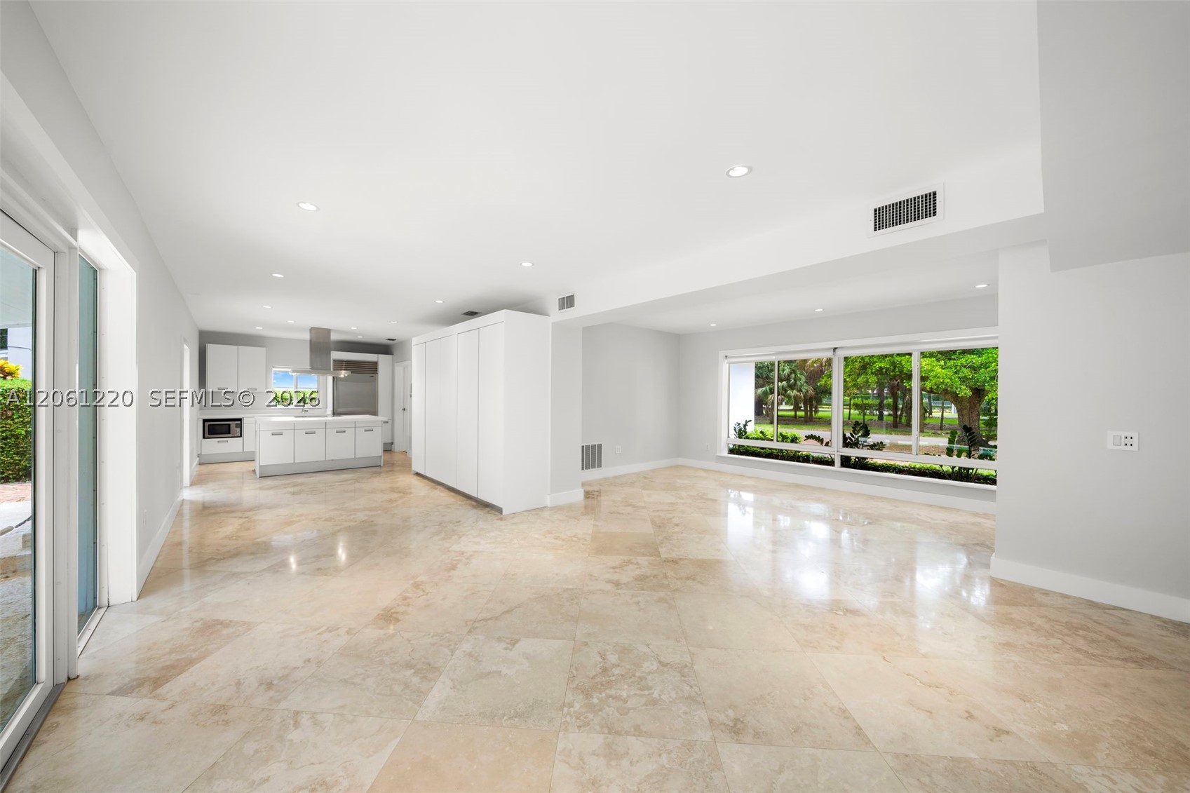 5510 Orduna Dr, Coral Gables FL 33146