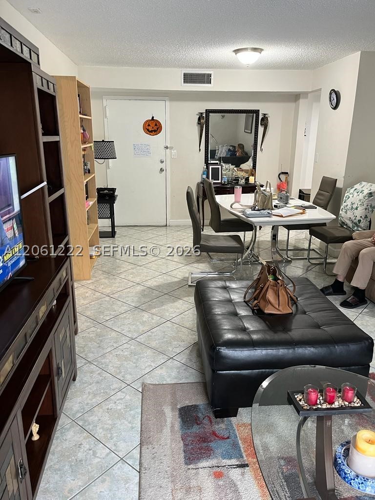 4803 NW 7th St #306-14, Miami FL 33126