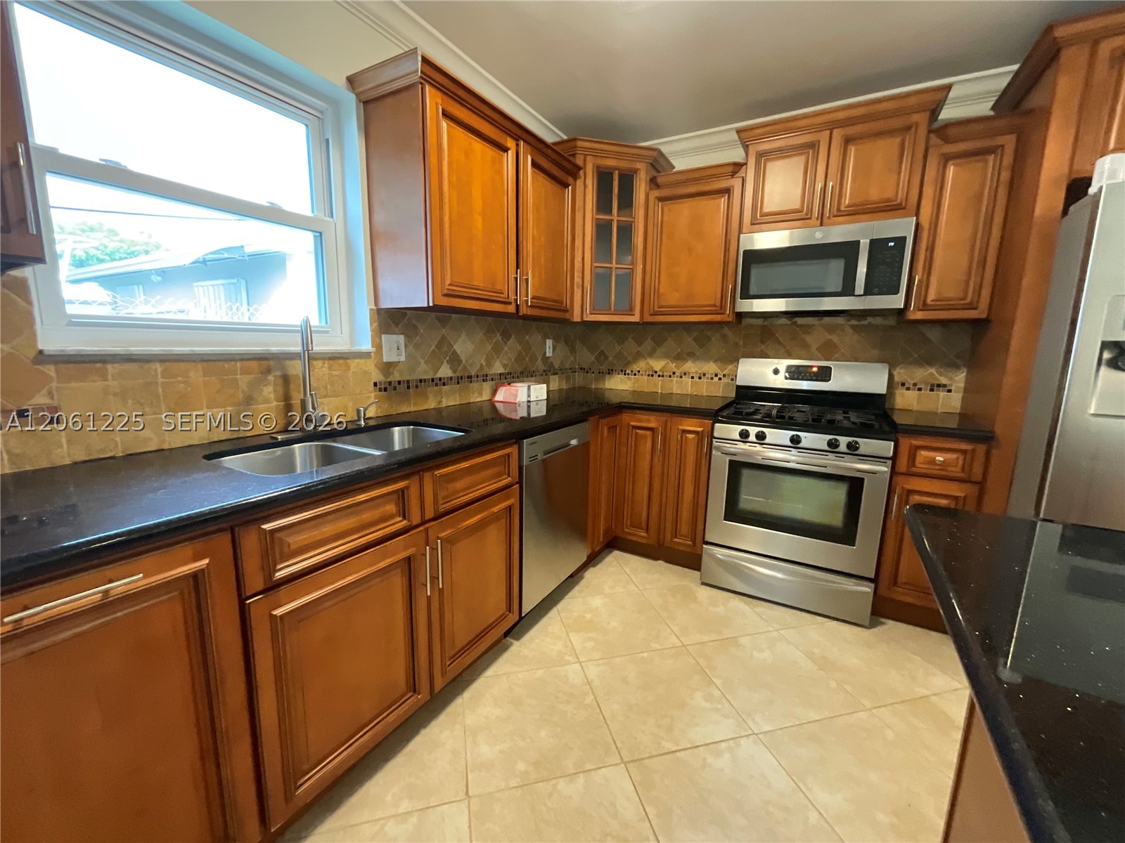 19010 SW 96th Ave, Cutler Bay FL 33157