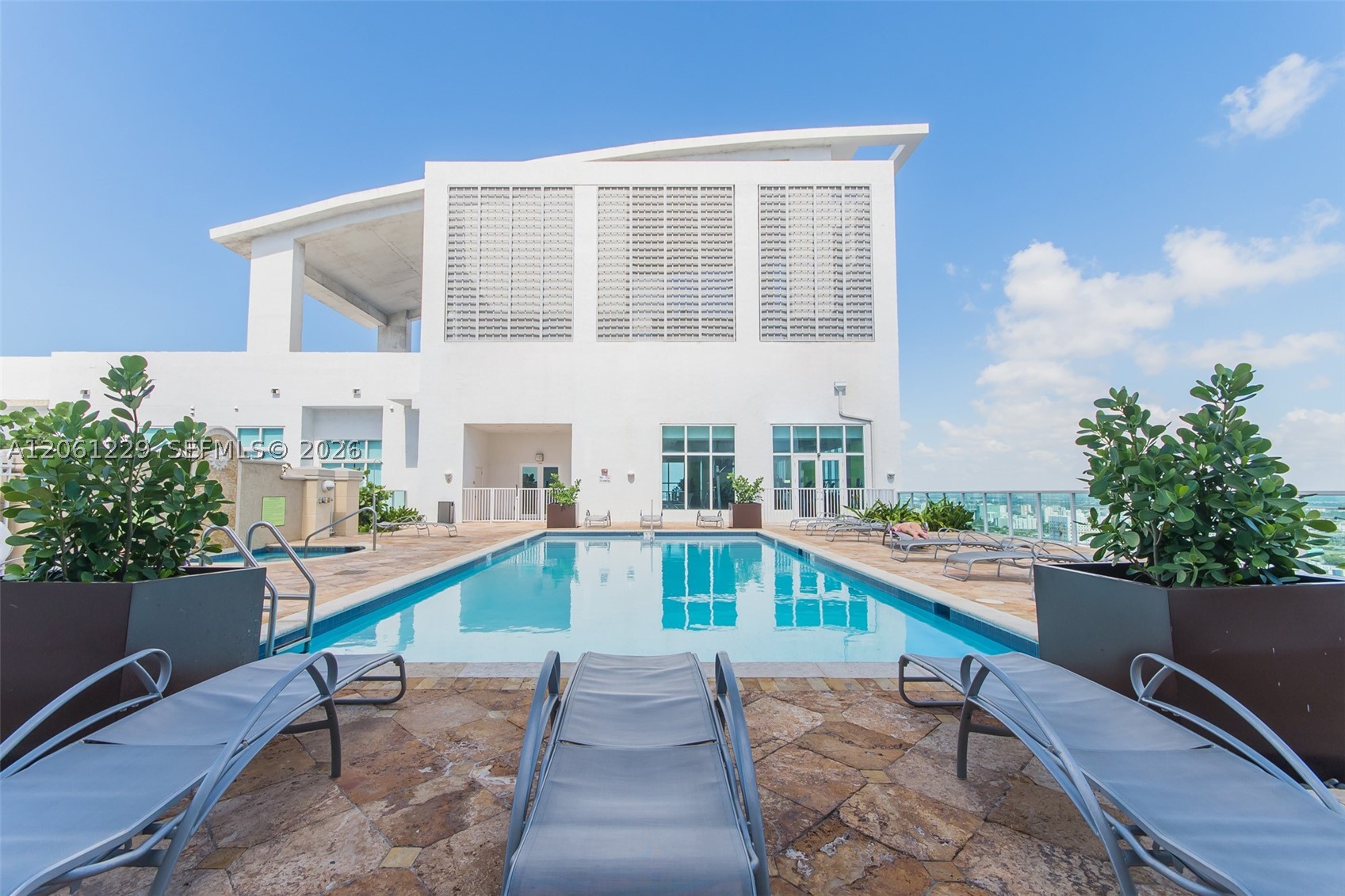 133 NE 2nd Ave #2117, Miami FL 33132