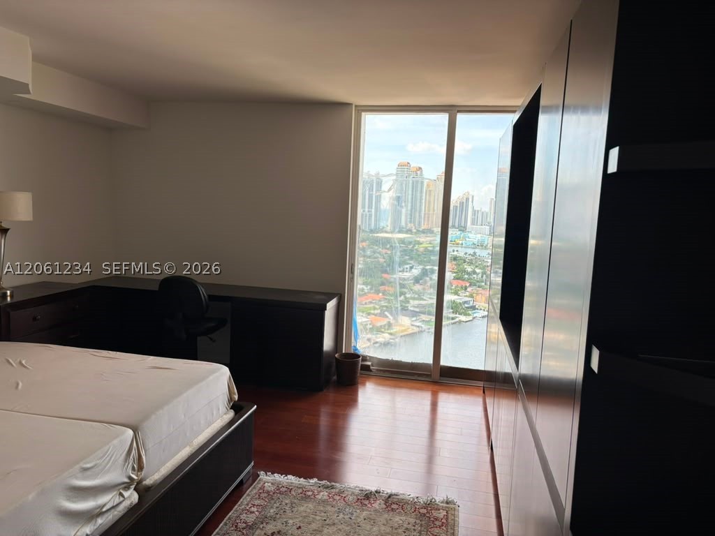 19355 Turnberry Way #26E, Aventura FL 33180