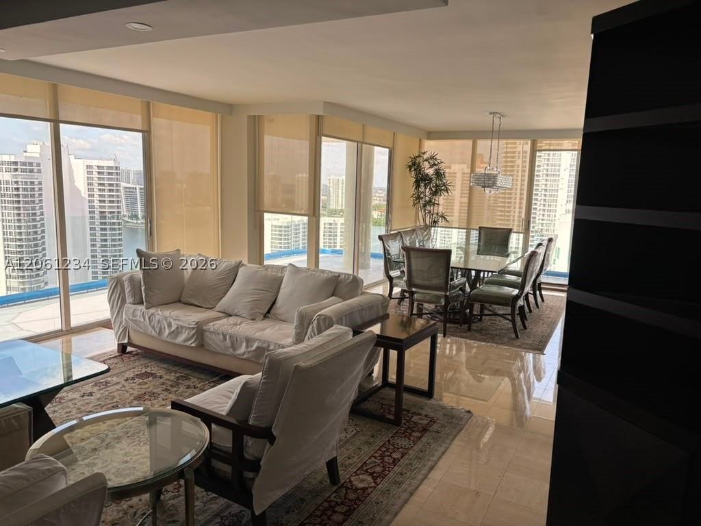 19355 Turnberry Way #26E, Aventura FL 33180