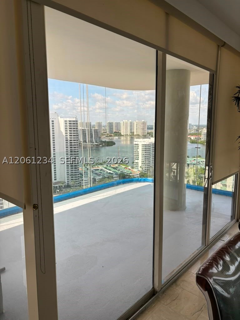19355 Turnberry Way #26E, Aventura FL 33180