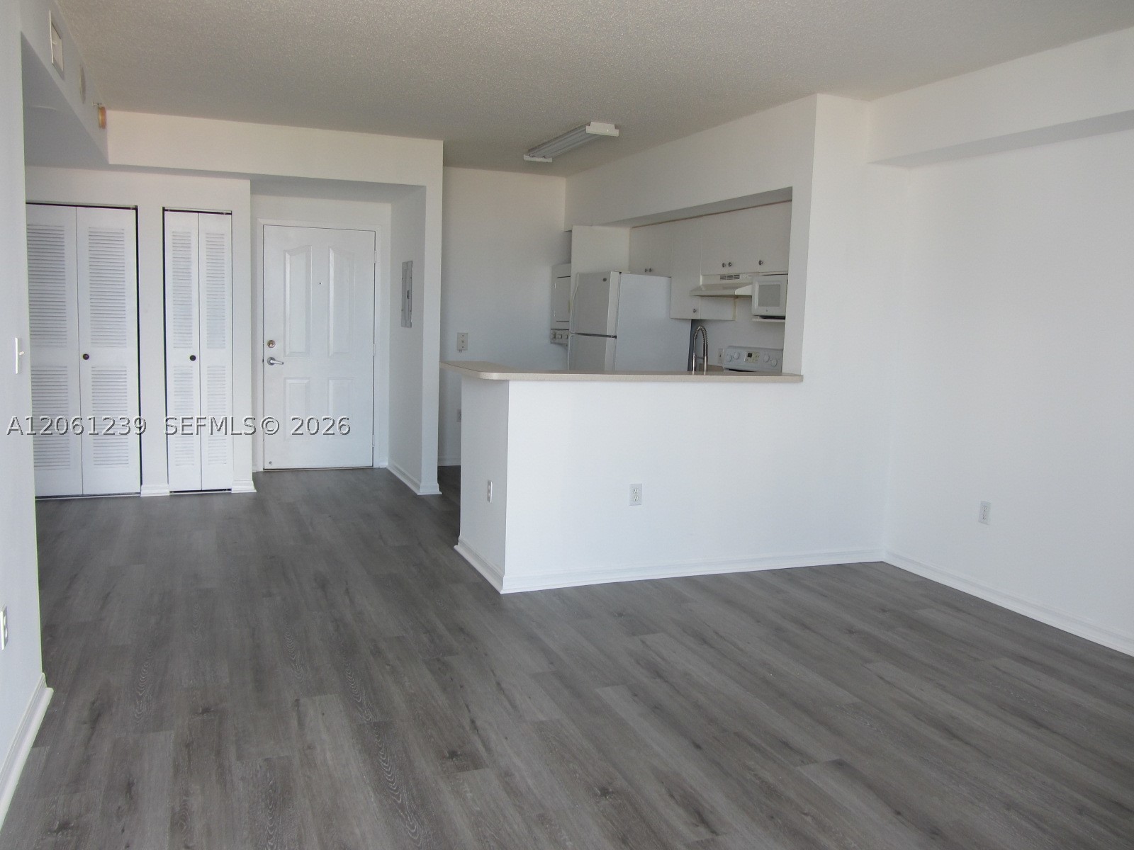 5077 NW 7 #1211, Miami FL 33126