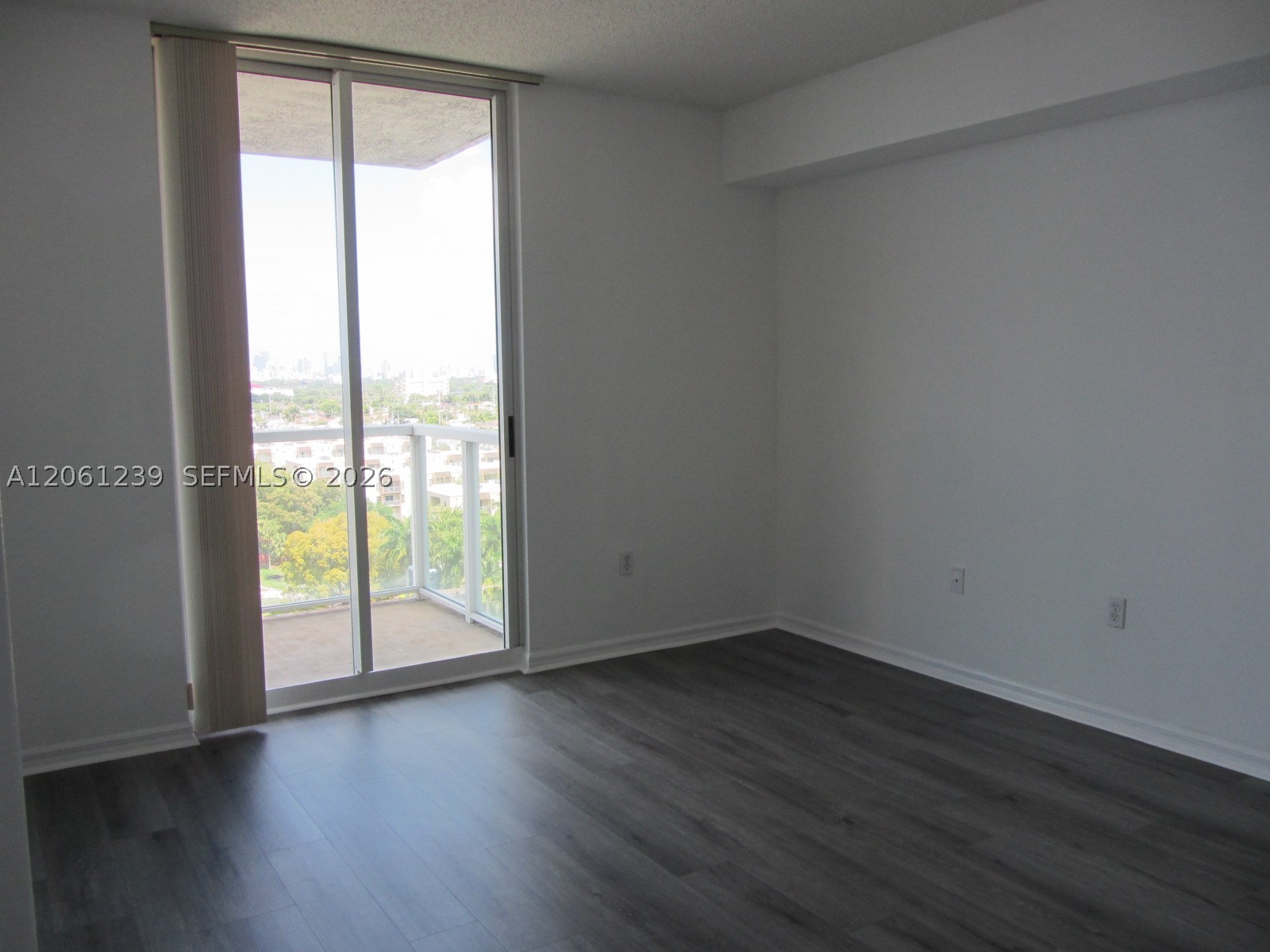 5077 NW 7 #1211, Miami FL 33126