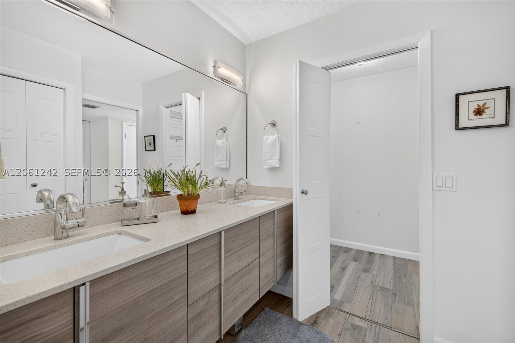 16431 Blatt Blvd #202, Weston FL 33326