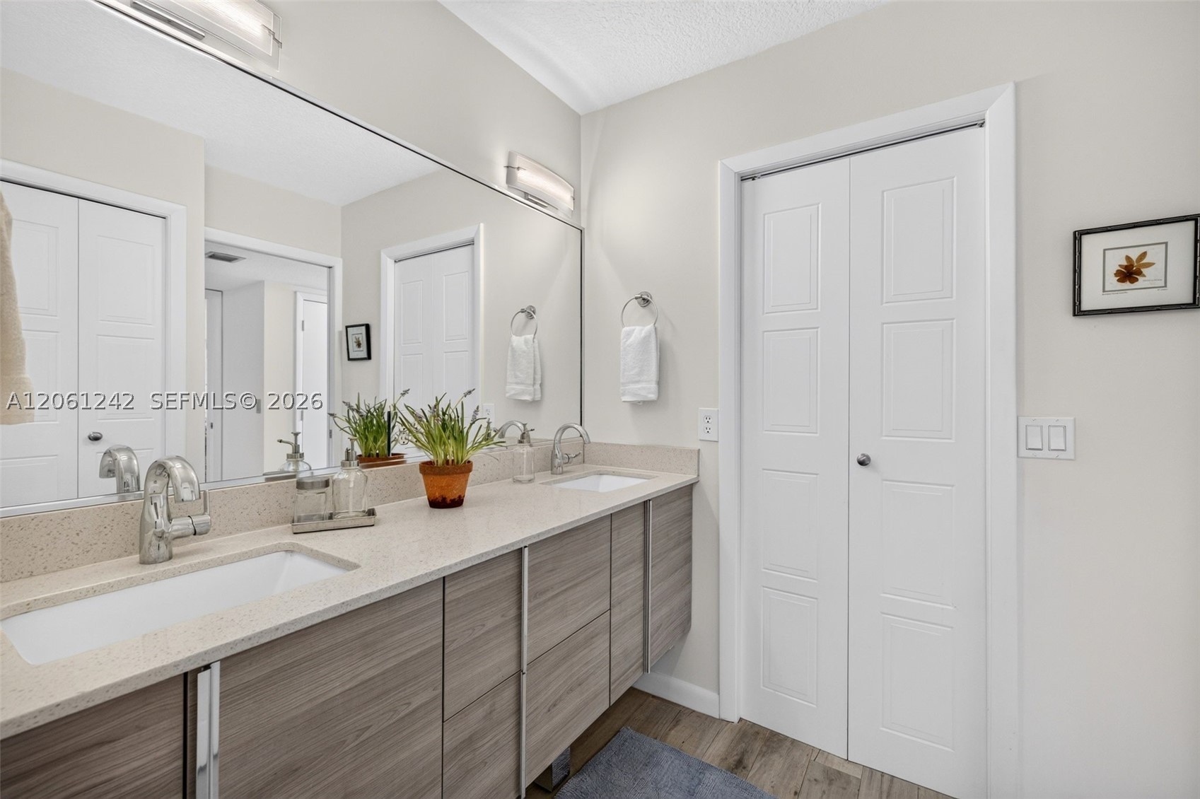 16431 Blatt Blvd #202, Weston FL 33326