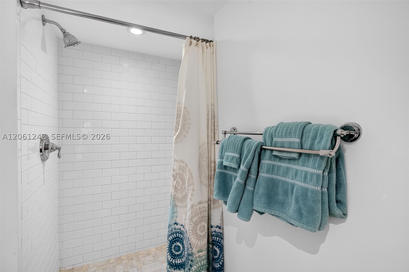 16431 Blatt Blvd #202, Weston FL 33326