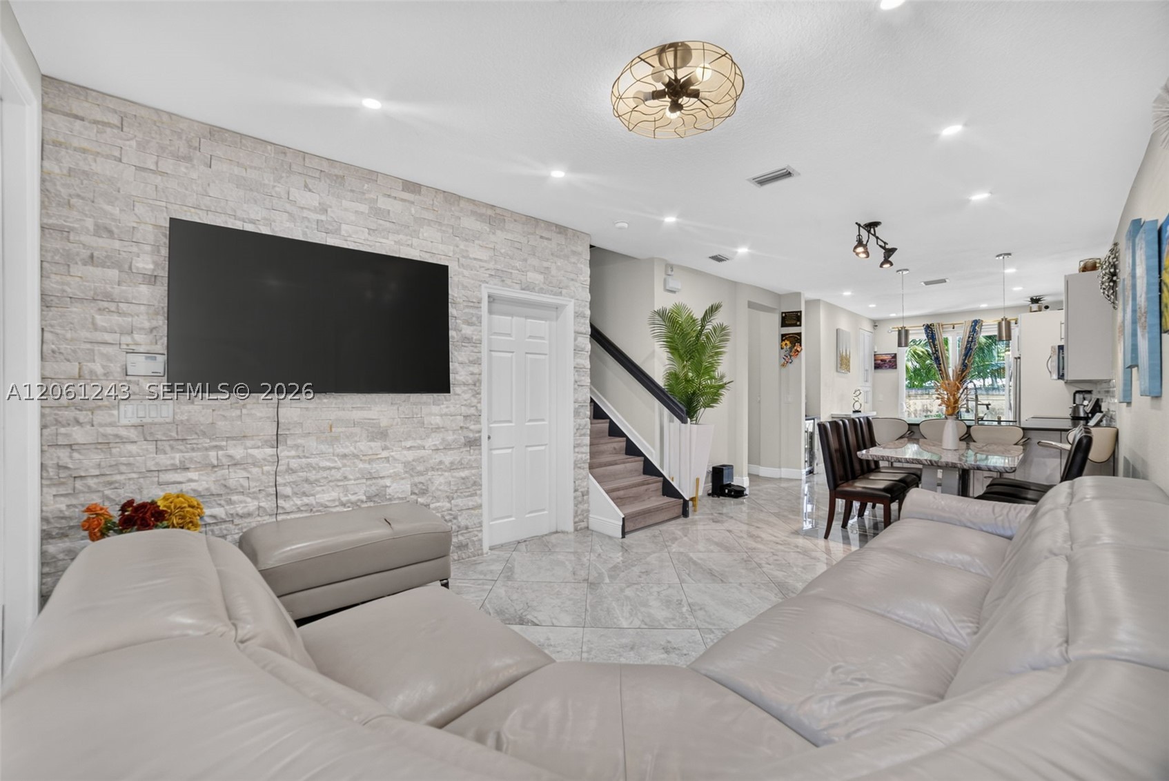 3227 NW 32nd Ter, Oakland Park FL 33309