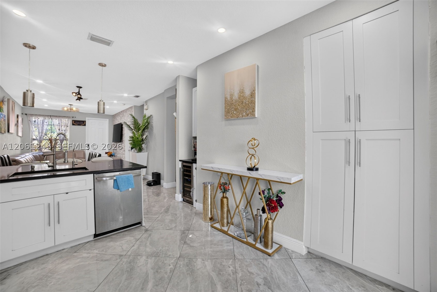 3227 NW 32nd Ter, Oakland Park FL 33309