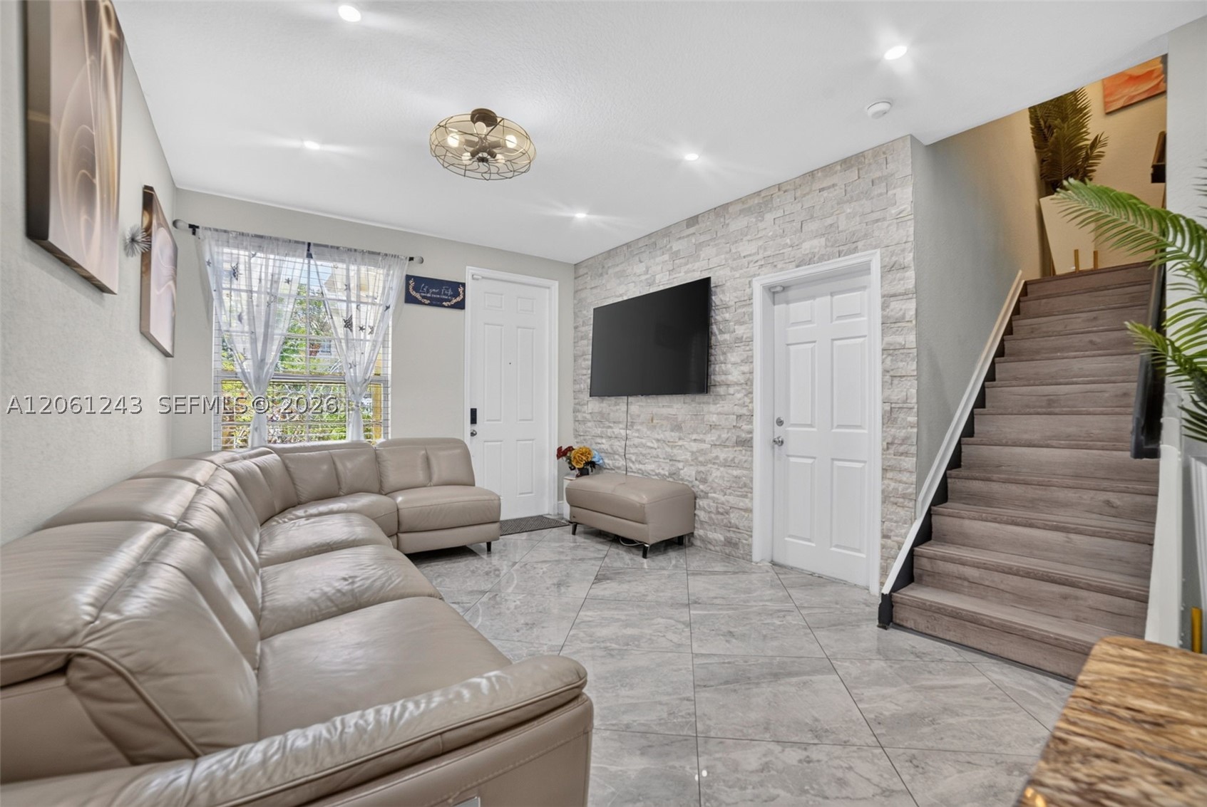 3227 NW 32nd Ter, Oakland Park FL 33309