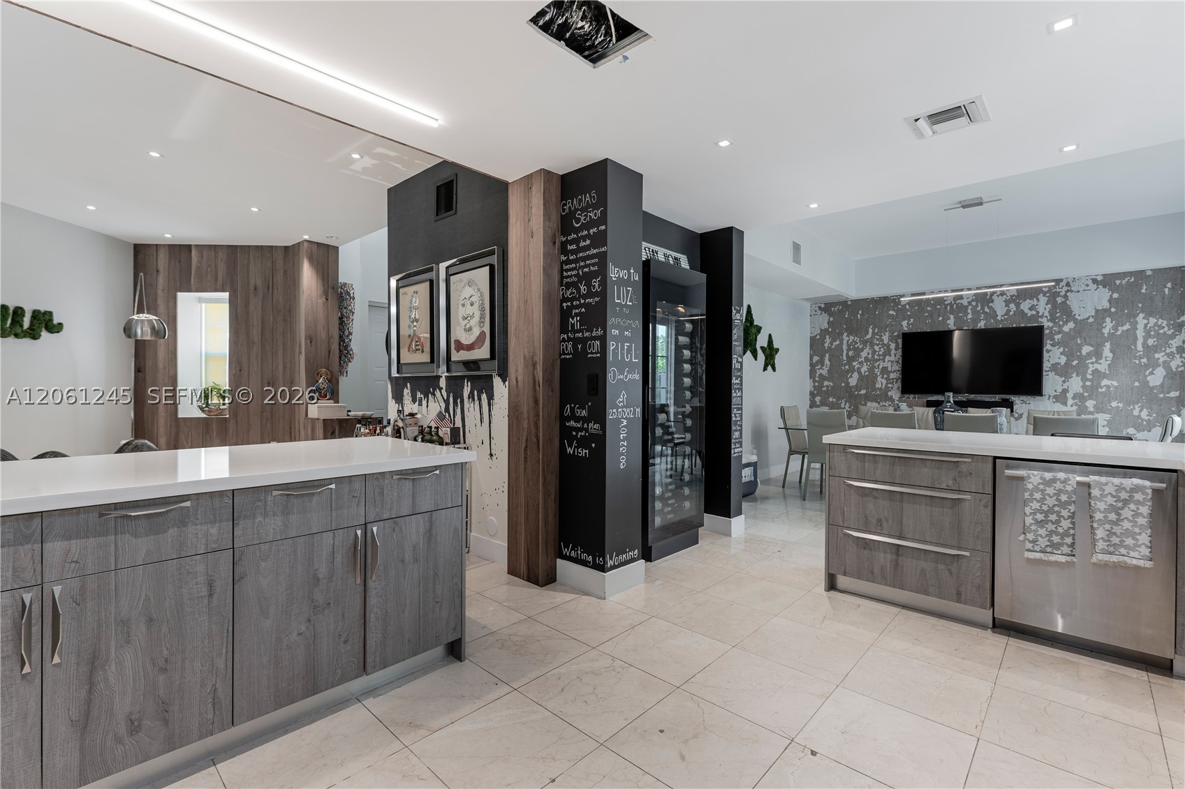 18460 NE 30th Ave #18460, Aventura FL 33160